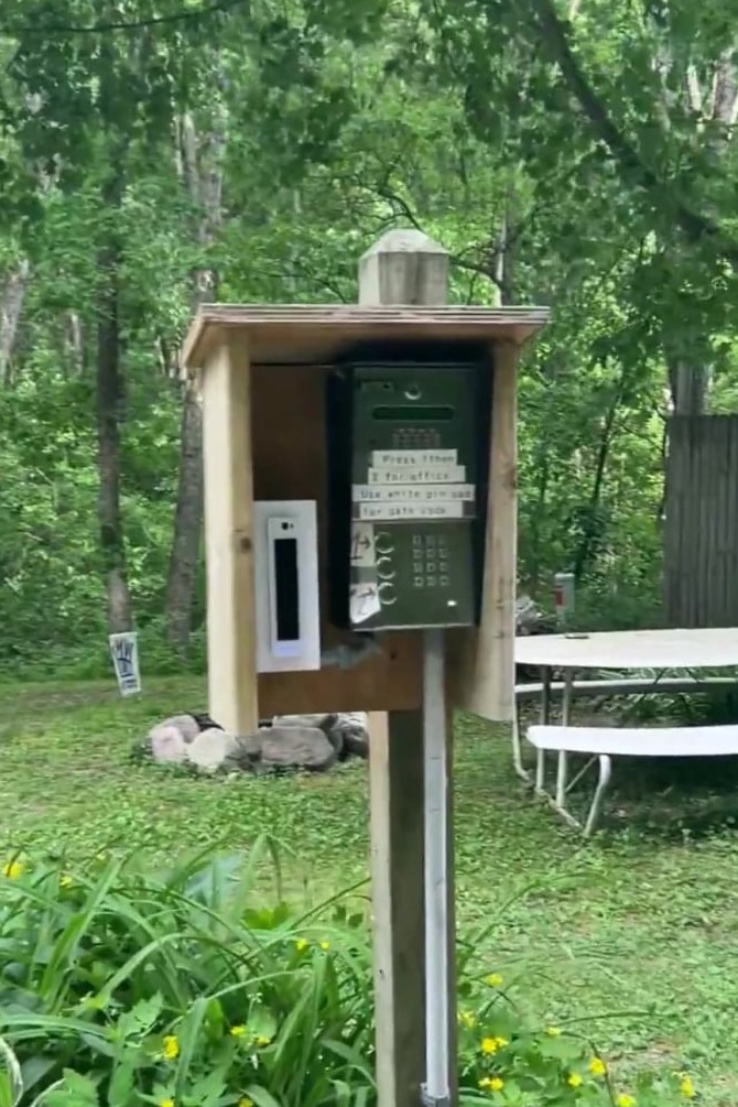 forest hills call box